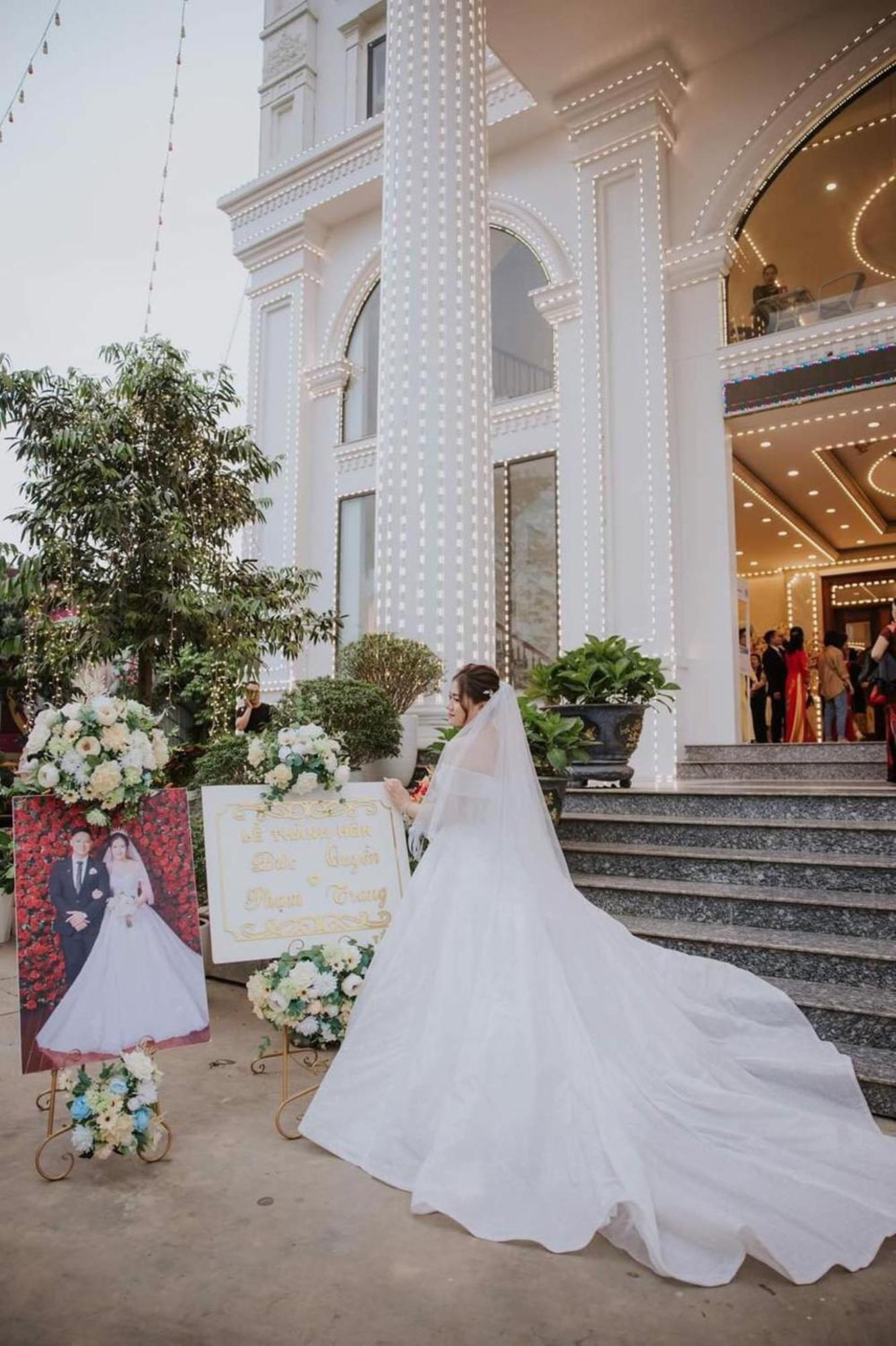 Tan An Palace Хайфон Экстерьер фото